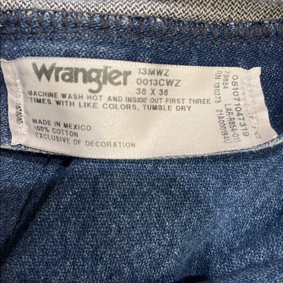 Wrangler Jeans Style 13MWZ Cowboy Cut 38x38 - Picture 2 of 14